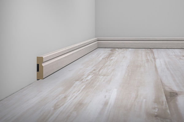 RODAPÉ 7X2.4M ESTILO COR N°16 EUCAFLOOR