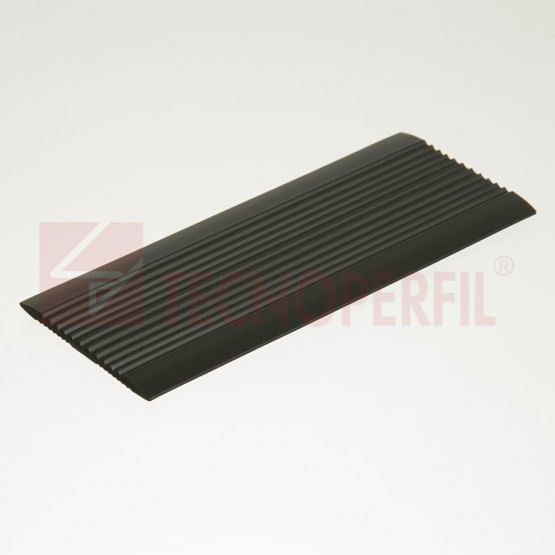 TESTEIRA-PVC-DEGRAU-PLANA-FLEXiVEL-TEC910-TECNOPERFIL