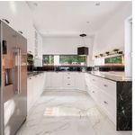 Porcelanato_A_RetificadoAcetinado_Vene_Doro_84X120Cm_Delta_9323490