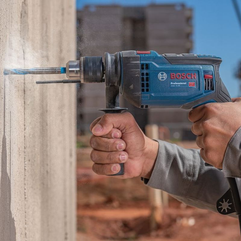 furadeira_cmaleta_impac_gsb_16_re_850w_bosch_azul_220v__06012B90E1000_9434442