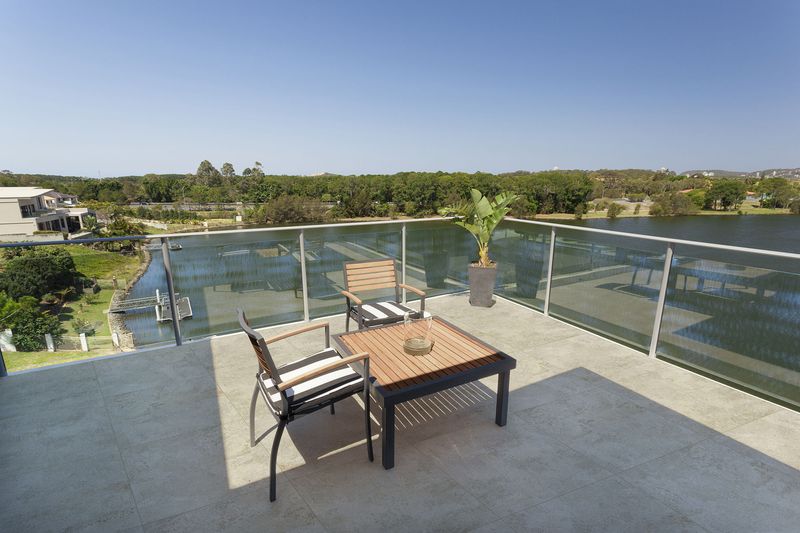 porcelanato_a_retificadoout_itaara_73x73_delta_greige__2346A_9141230